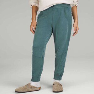 🌟 LULULEMON BRUSHED SOFTSTREME RIBBED HIGH-RISE JOGGER 🌟